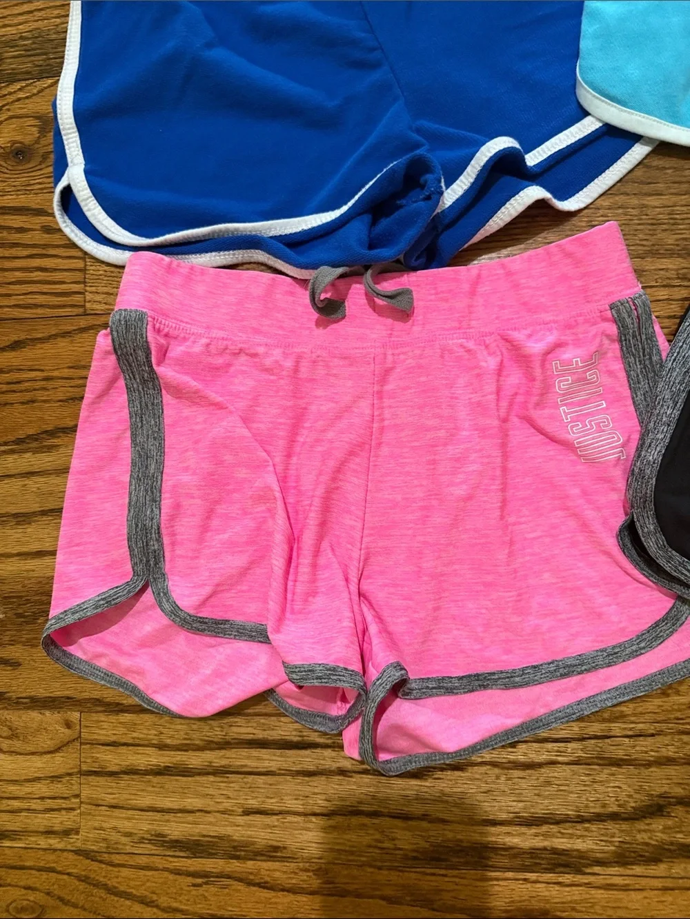 Girls bundle of 6 shorts various brands and colors size 10-12 EUC